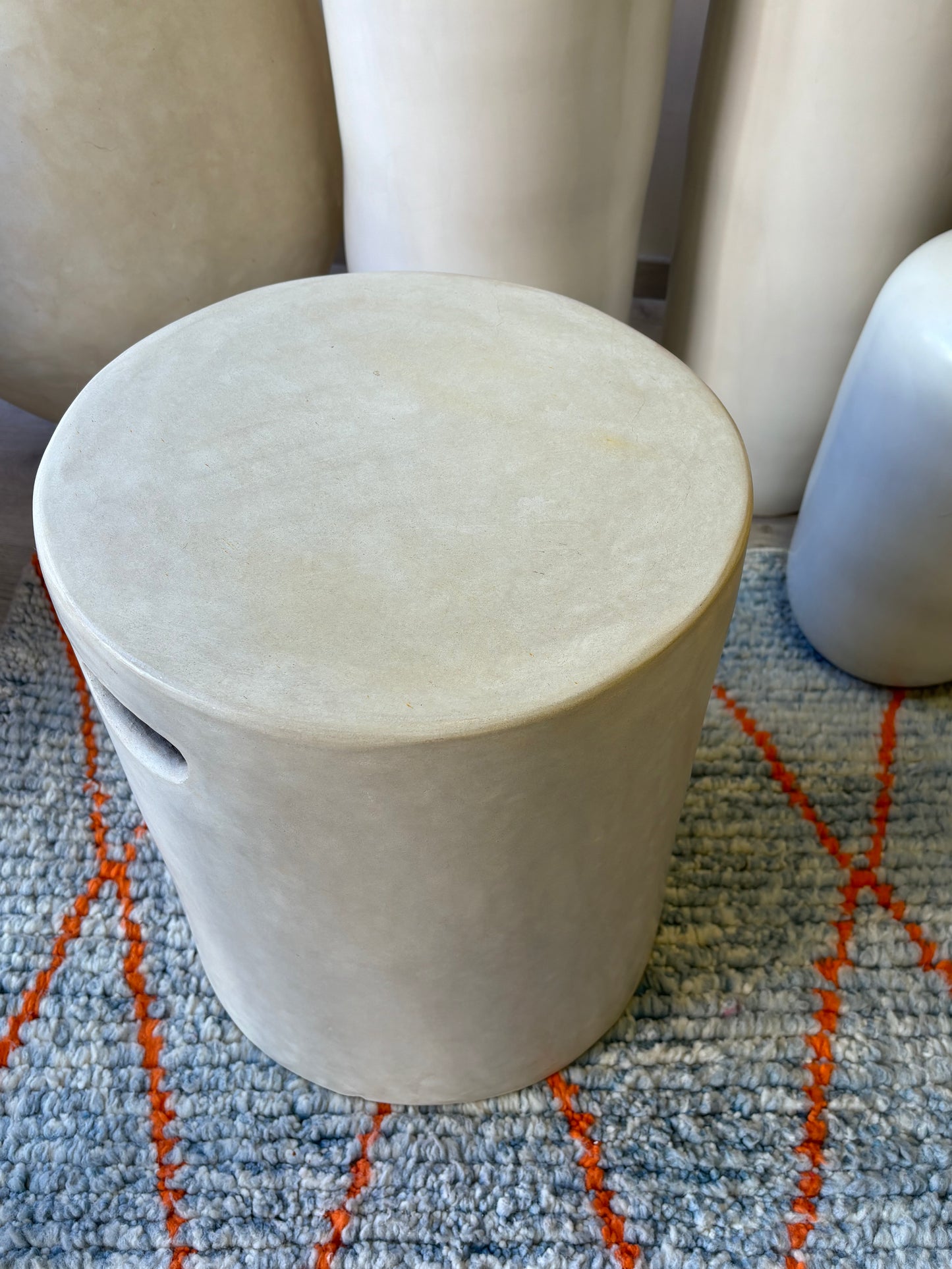 Table d'appoint / Tabouret / Table de nuit en Tadelakt